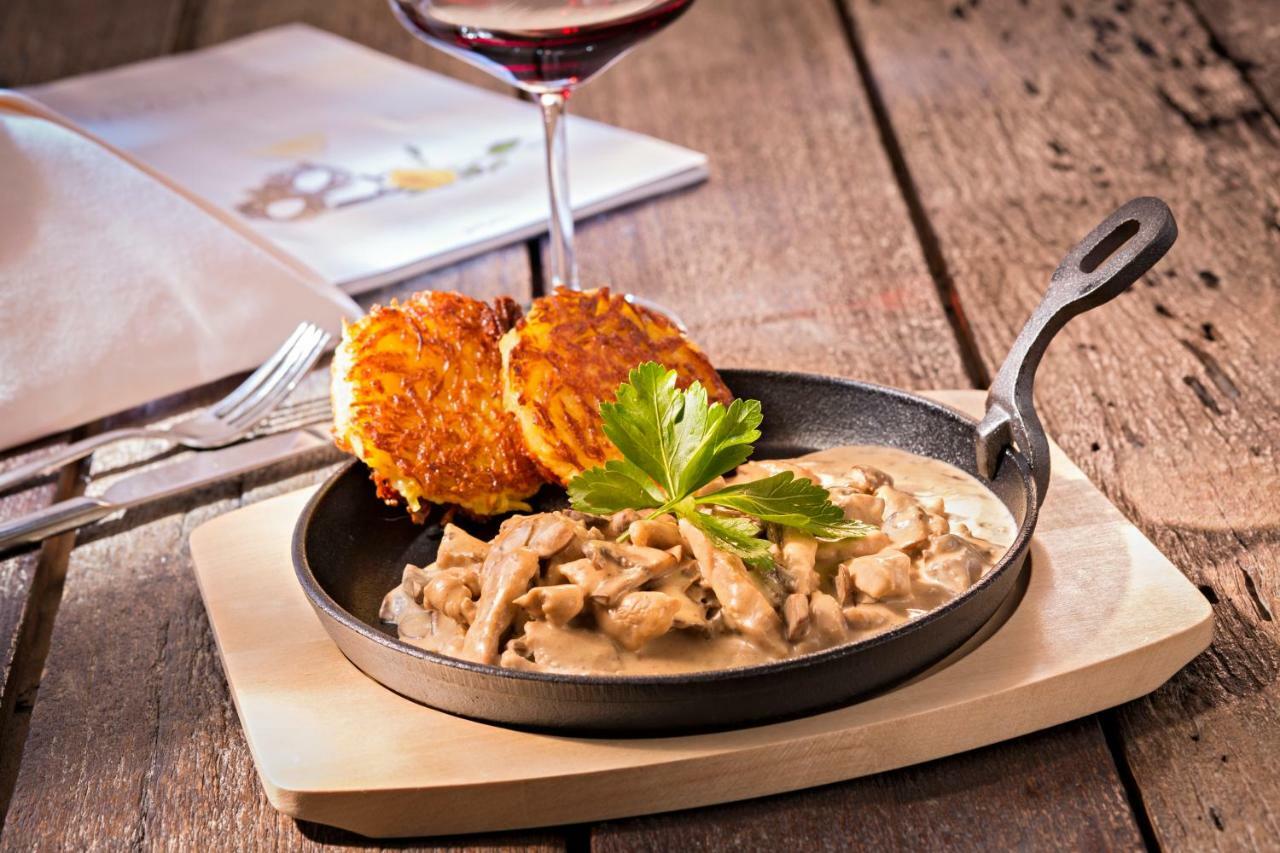 Hotel Restaurant Kniebishoehe Фройденщат Екстериор снимка