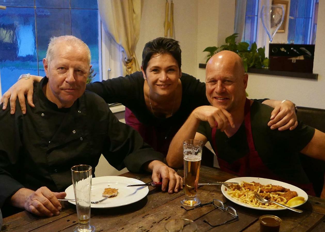 Hotel Restaurant Kniebishoehe Фройденщат Екстериор снимка
